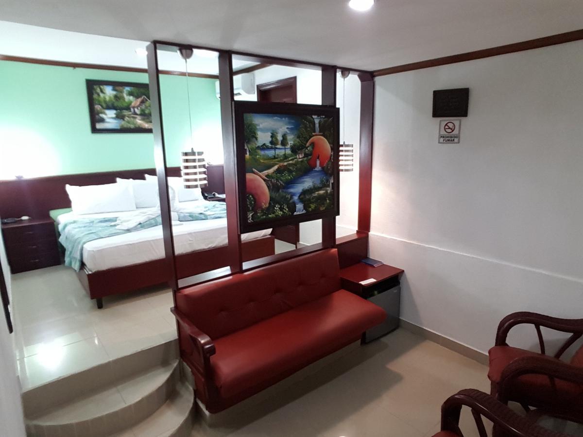 唐维托酒店 Estelí 外观 照片