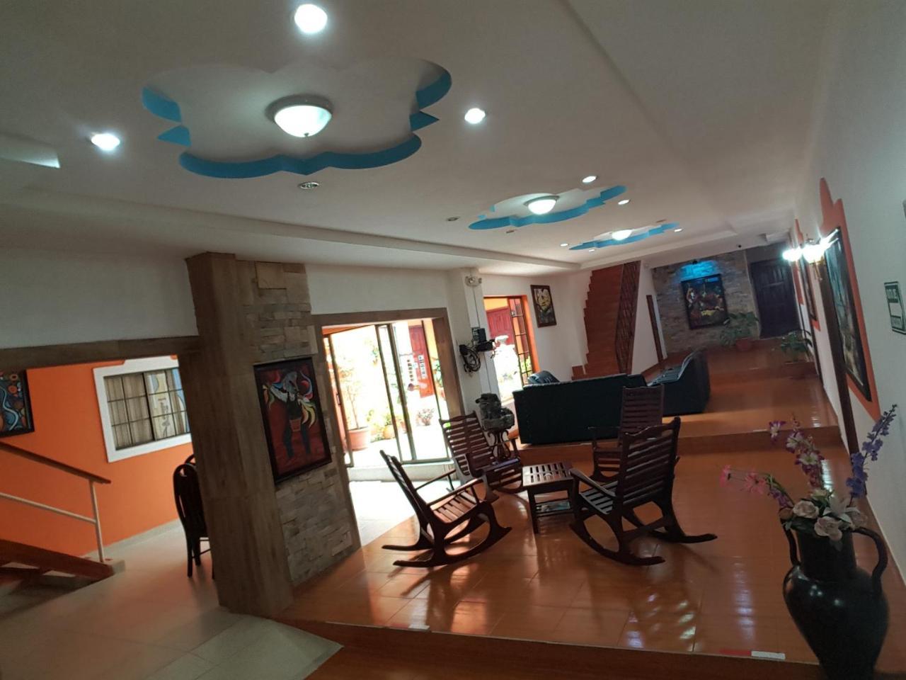 唐维托酒店 Estelí 外观 照片